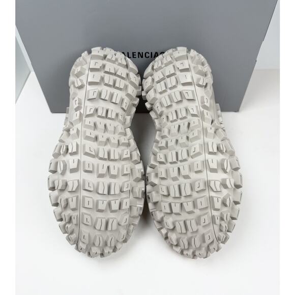 Size 43EU/10US - Balenciaga Defender Beige Clogs🥯 NEW/RETAIL $1,050! - Picture 10 of 14